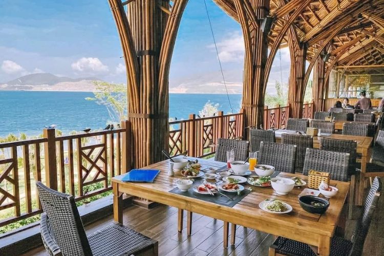 Thư viện ảnh Hòn Tằm 45 nhà hàng Hồn Việt
