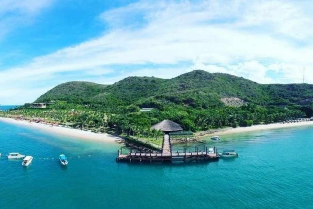 Cầu Cảng Gỗ - Địa điểm Check-in Hot tại Hòn Tằm Nha Trang 2 Cang cau go Hon Tam 3 1